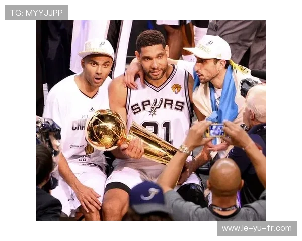 邓肯含泪说出退役真相：快乐没了！19年零黑点，历史最伟大却只谢球迷