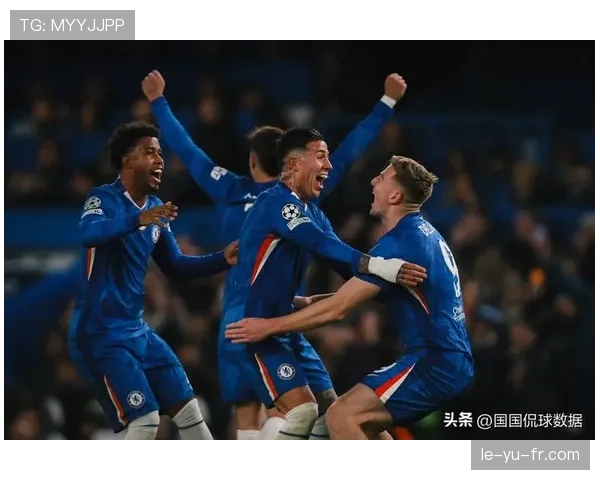 切尔西新赛季战术与管理双重挑战：球队结构深度解析引关注