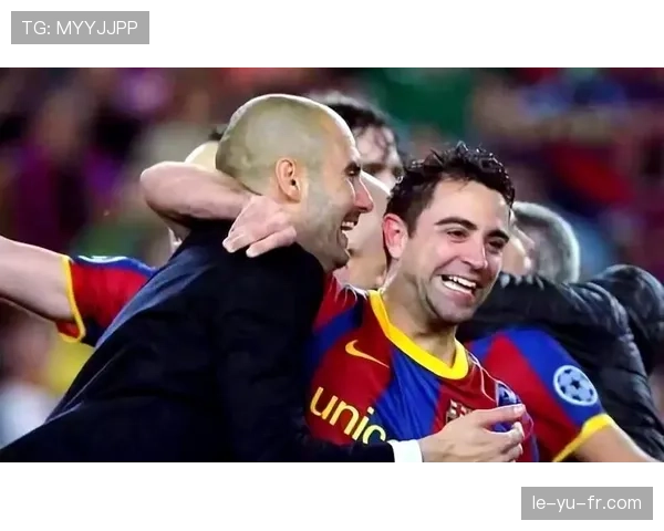 克鲁伊夫战术革新重塑现代足球战略，深远影响持续引热议