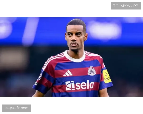 伊萨克是否具备全能中锋的战术角色与能力结构