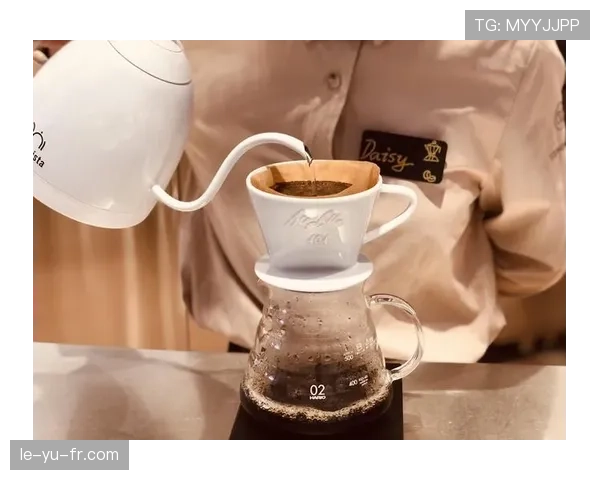 刘诗雯退役后住进上海老洋房,每天喝手冲咖啡看赛马新闻 刘诗雯退役后住进上海老洋房,每天喝手冲咖啡看赛马新闻